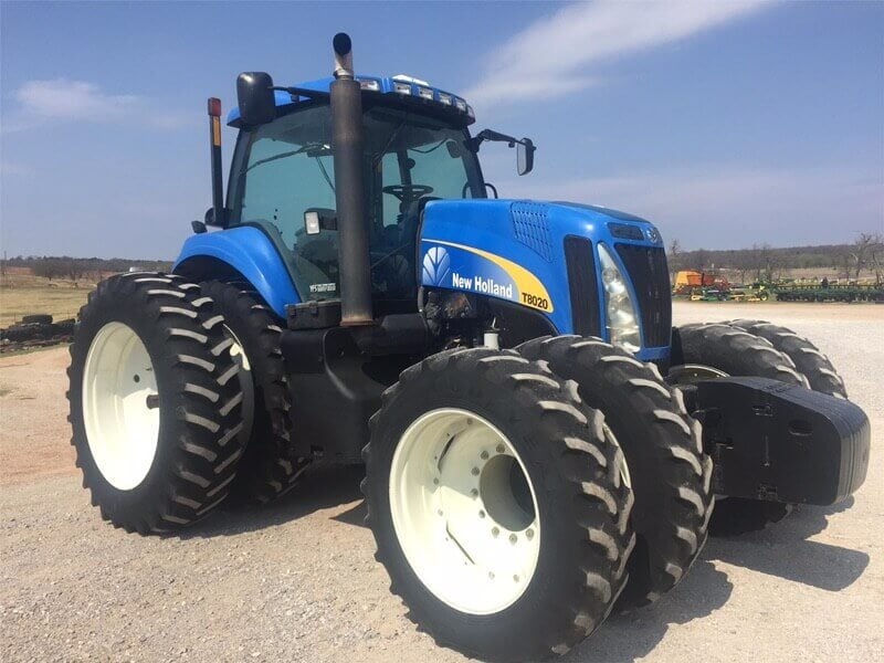T9020 New Holland Tractor